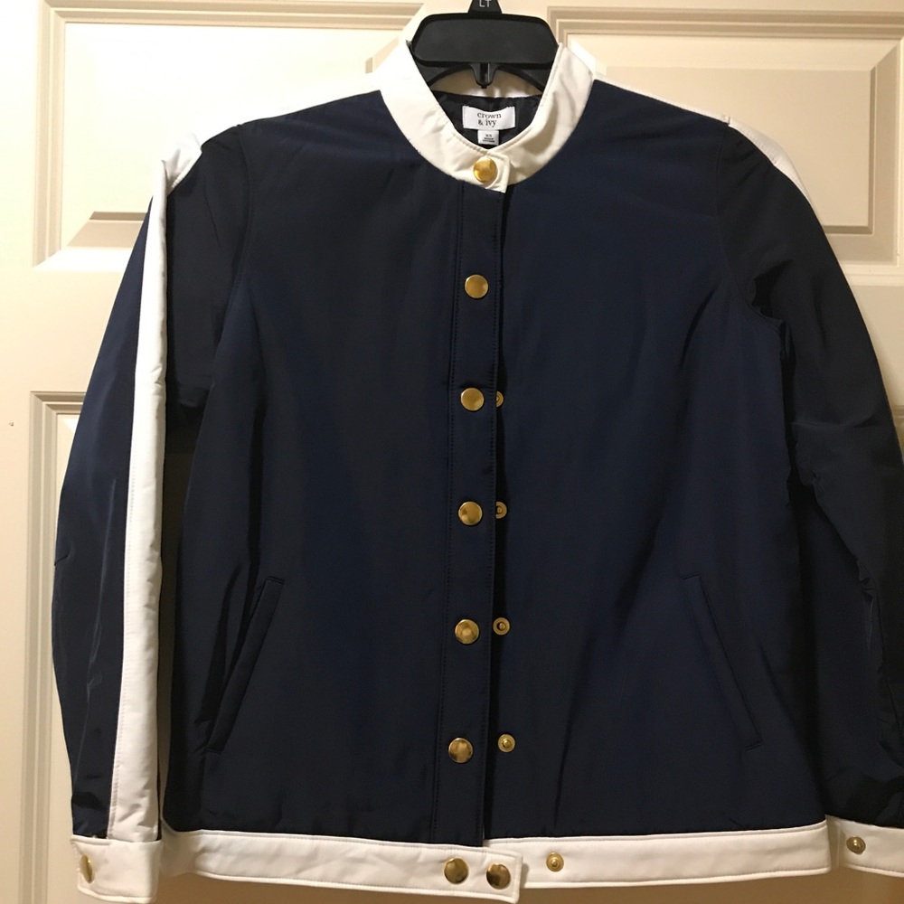 NWT Crown & Ivy Women’s Jacket XS